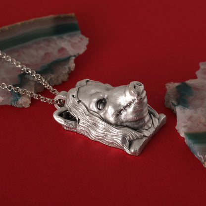 Saw X Pig Mask Silver Hand-Carved Pendant – A Haunting Tribute to the Jigsaw Legacy